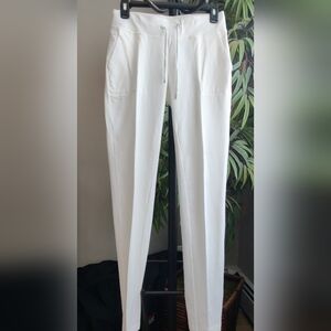 L-RL Ralph Lauren Active Size XS Women's White Joggers.
